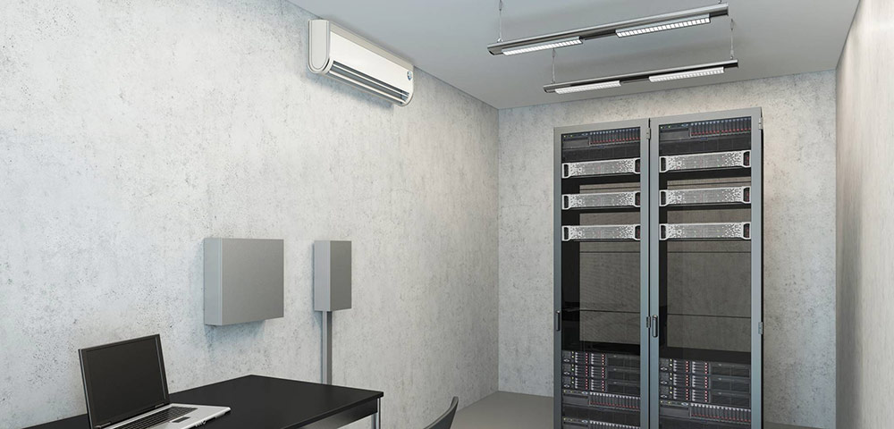photo of a modern computer room with wall mounted air con unit